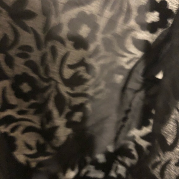 Black velvet translucent wrap floral print top S - Picture 3 of 5